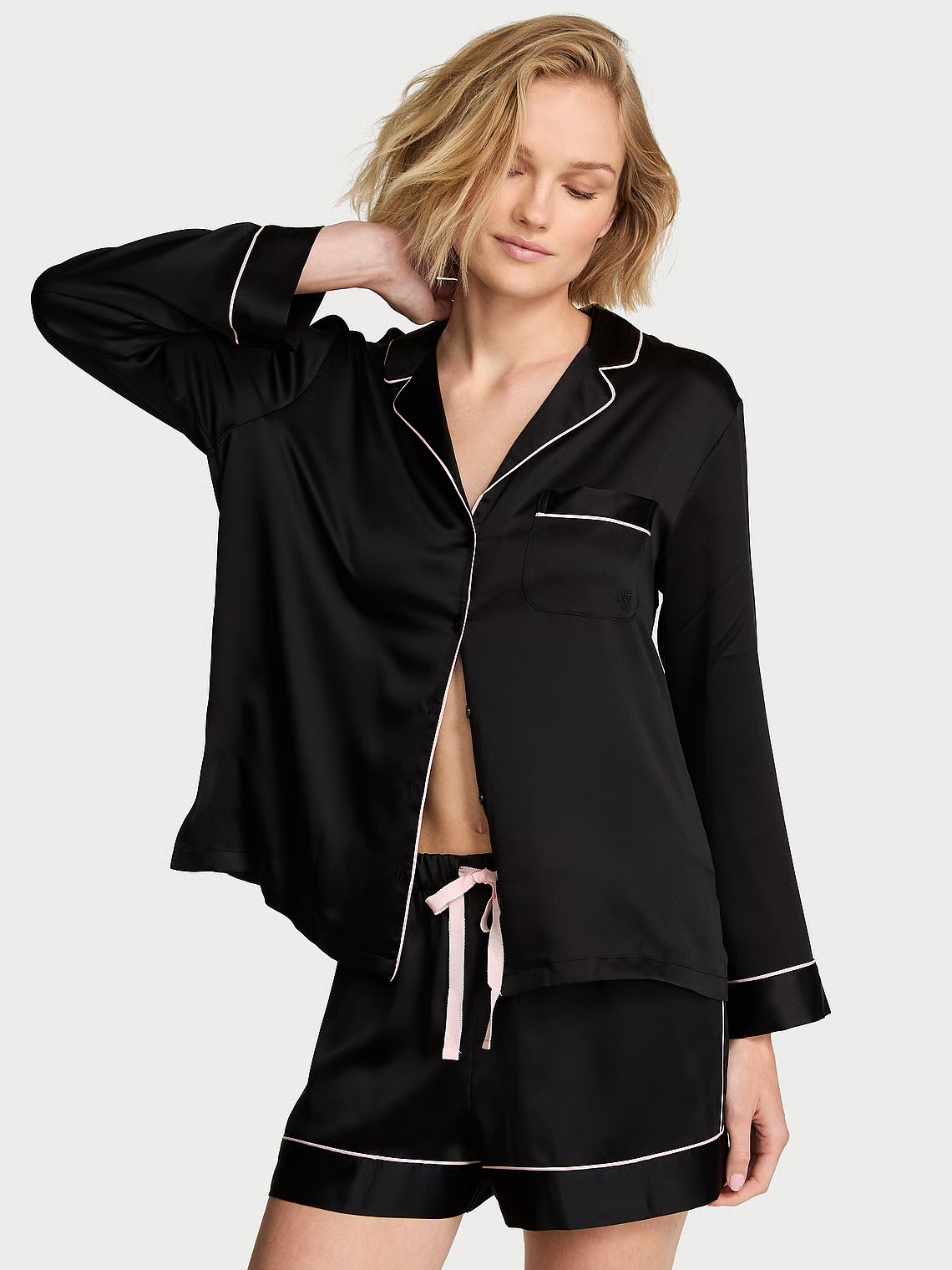 Піжама Signature Satin Long-Sleeve Short Pajama Set чорна