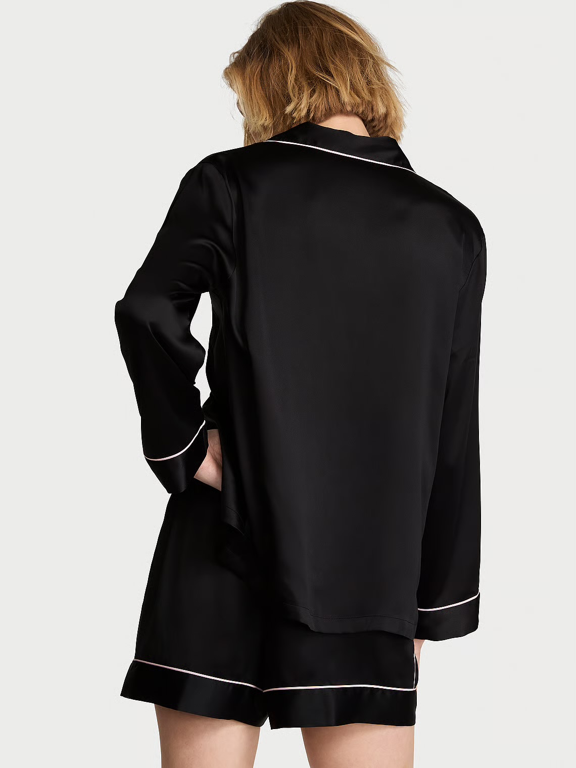 Піжама Signature Satin Long-Sleeve Short Pajama Set чорна